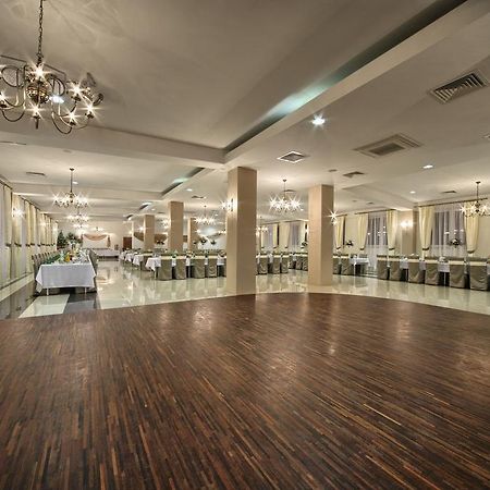 Hotel Stara Fabryka Malogoszcz Dış mekan fotoğraf